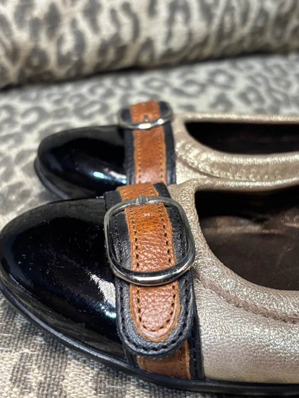 AGL gold metallic flats patent leather toe leather buckle  preppy casual shoe 37